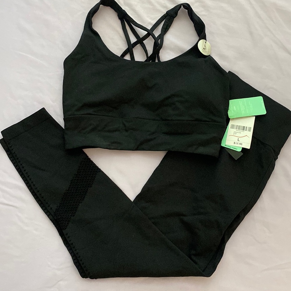 NWT Forever 21 legging set 🌼 2 for $20